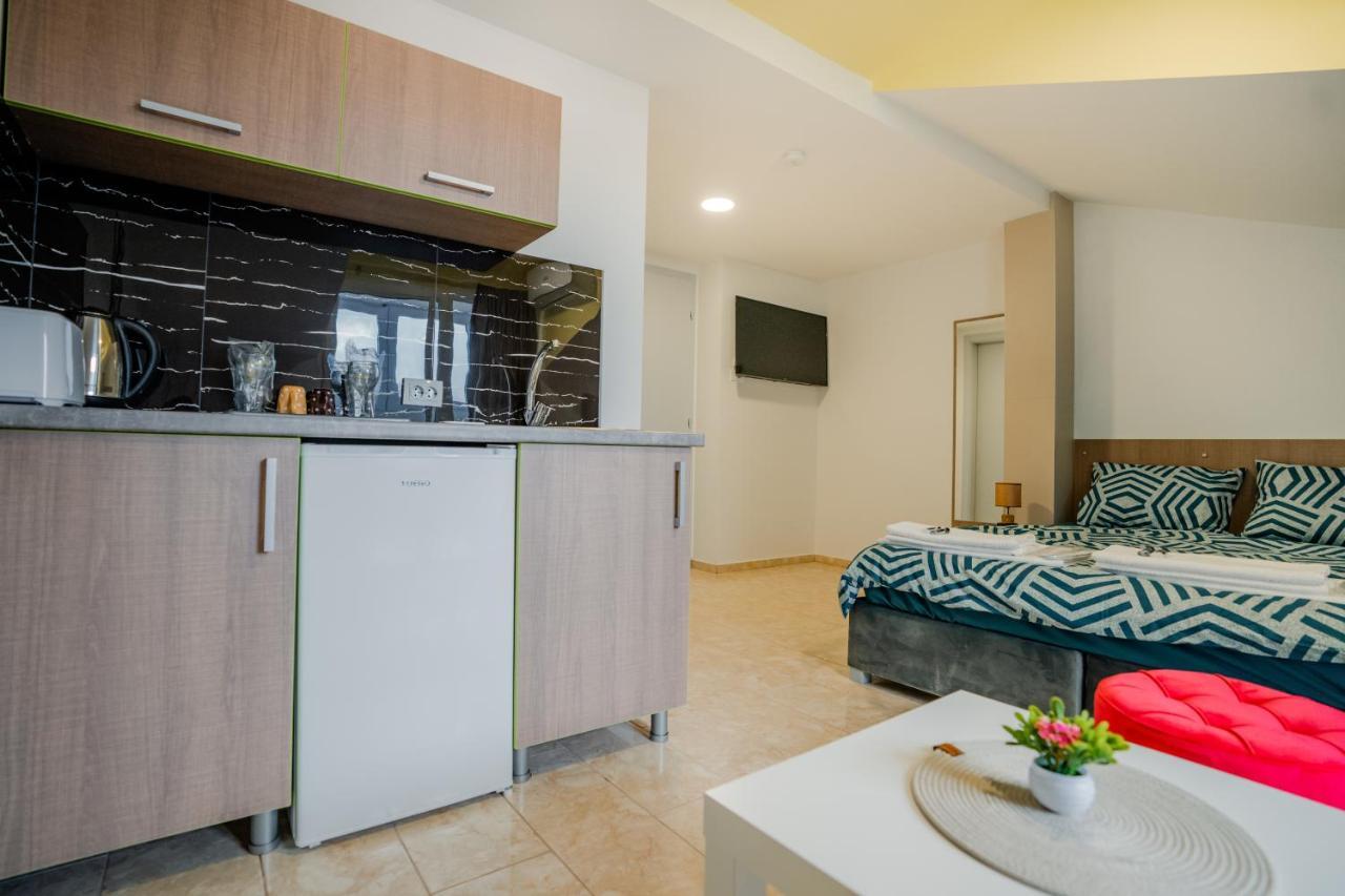 Makedon Apartments オフリド エクステリア 写真